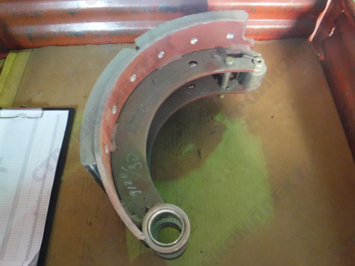 Колодка тормозная в сб. [52642-3501092-СБ]